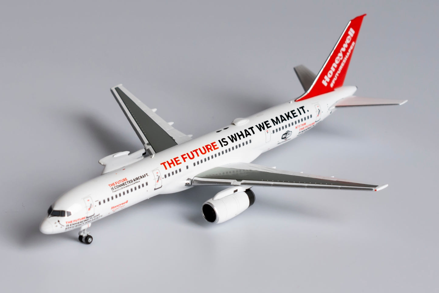 1:400 NG Models Honeywell Boeing 757-200 "Test Engine, 2021 Livery" N757HW NG53181