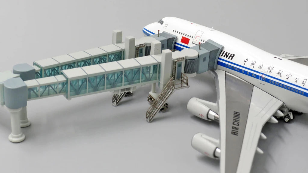 1:400 JC Wings Air Bridge Jetway (Widebody Dual Jetway) LH4134 Pack of 1