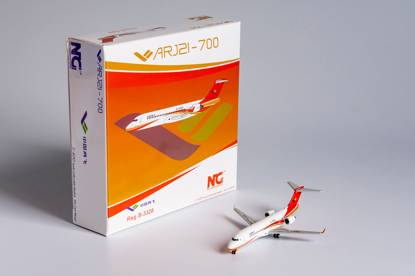 1:400 NG Models Comac House Colors ARJ21-700 B-3328 NG21016
