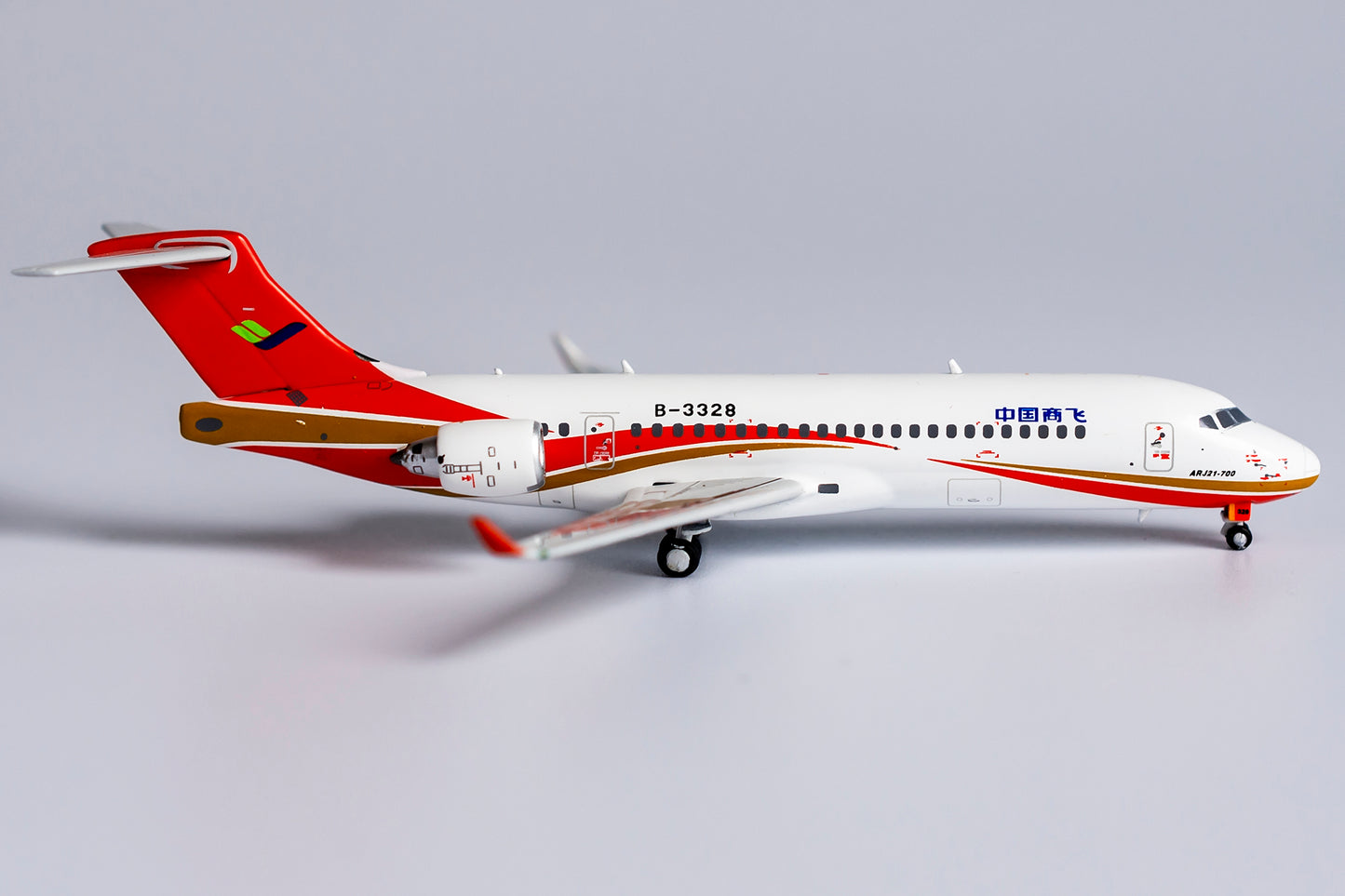 1:400 NG Models Comac House Colors ARJ21-700 B-3328 NG21016