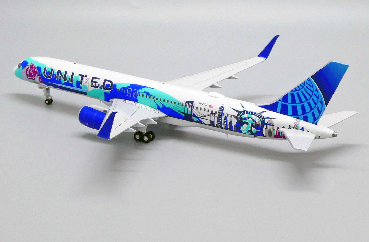 1:200 JC Wings United Airlines Boeing 757-200 “Her Art Here - New York/New Jersey Livery” N14102 LH2269