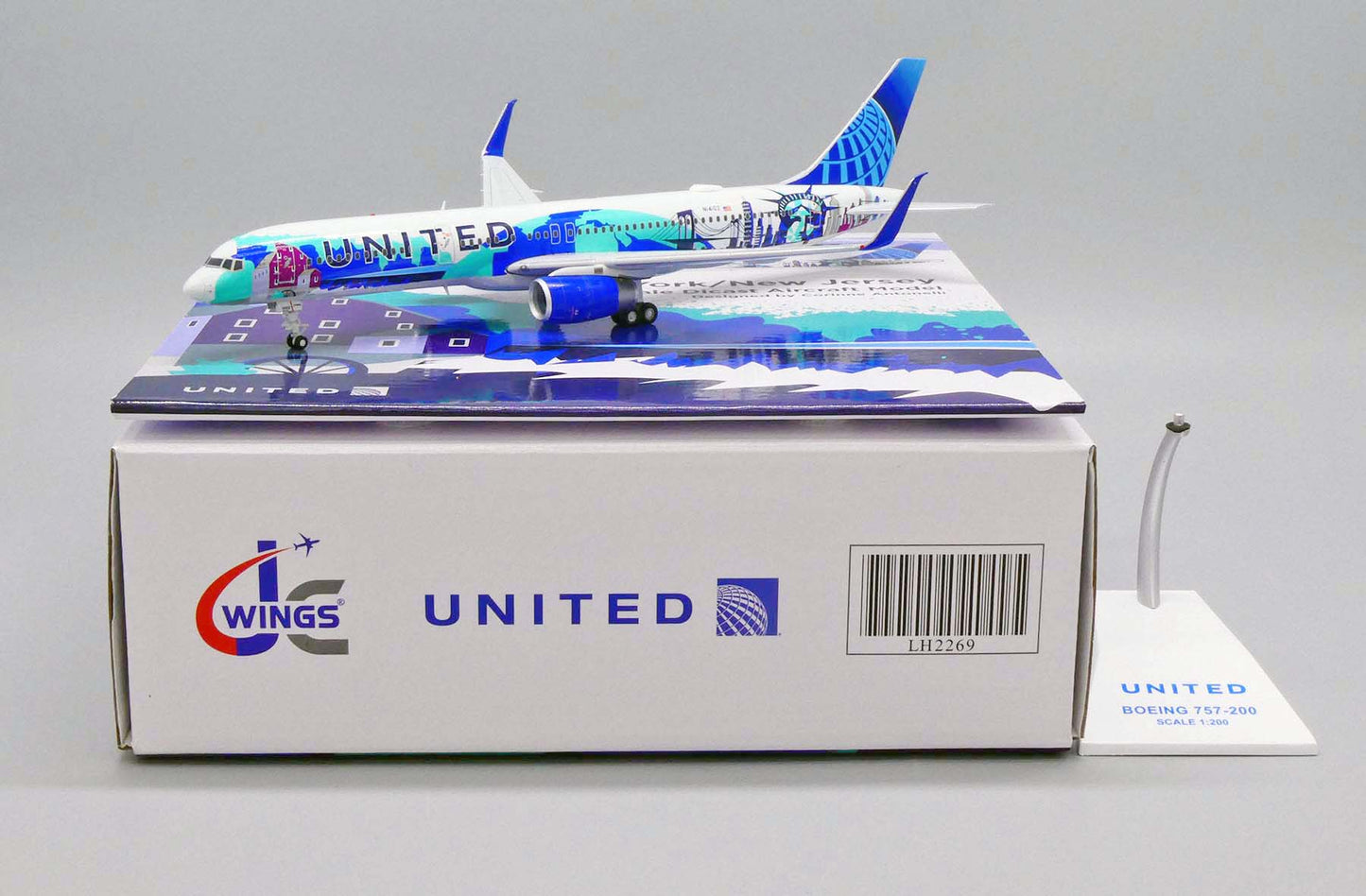 1:200 JC Wings United Airlines Boeing 757-200 “Her Art Here - New York/New Jersey Livery” N14102 LH2269