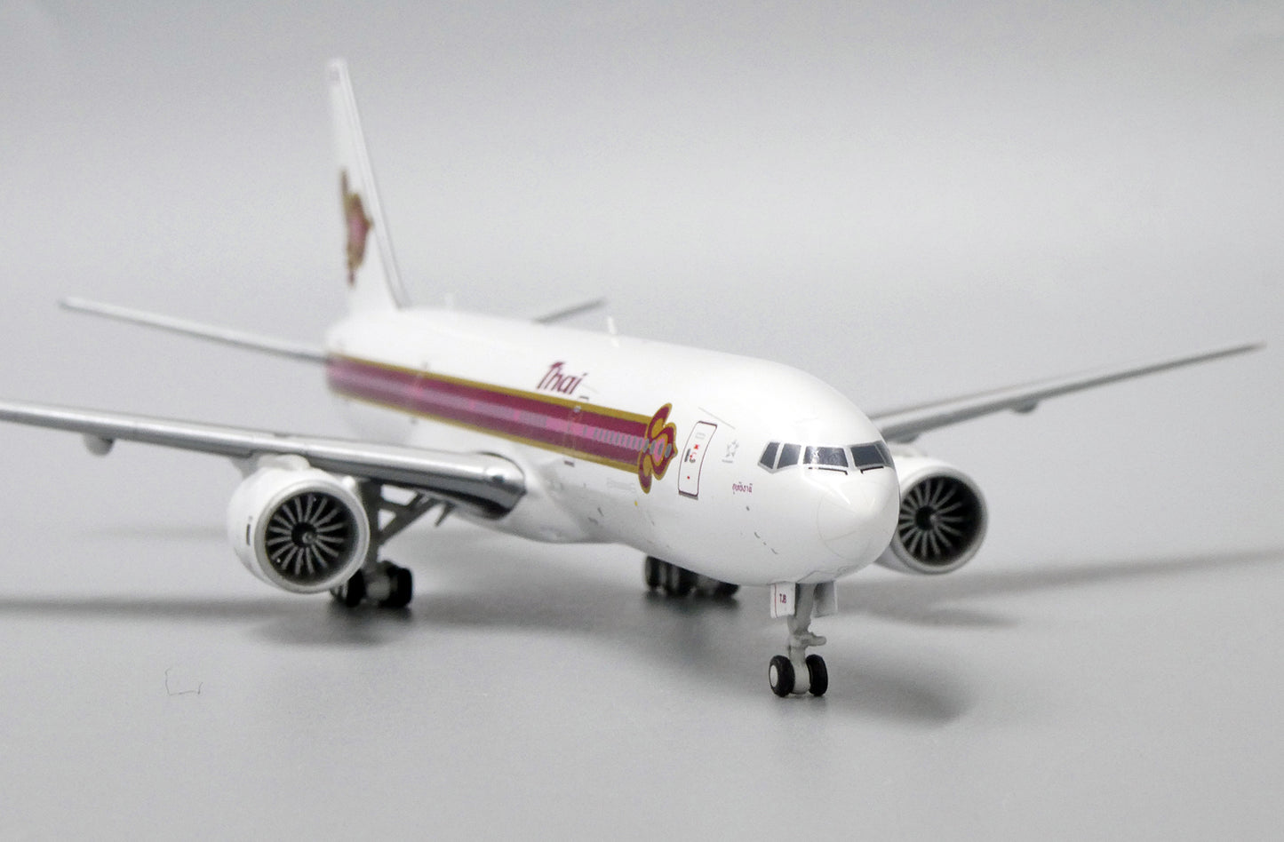 1:400 JC Wings Thai Airways Boeing 777-200 "Old Colors" HS-TJB XX4881
