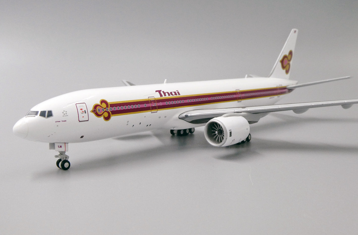 1:400 JC Wings Thai Airways Boeing 777-200 "Old Colors" HS-TJB XX4881