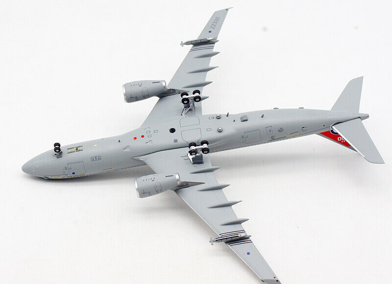 1:400 Aviation400 Royal Air Force Airbus A330-243MRTT (KC-2) ZZ330 AV4MRTT005