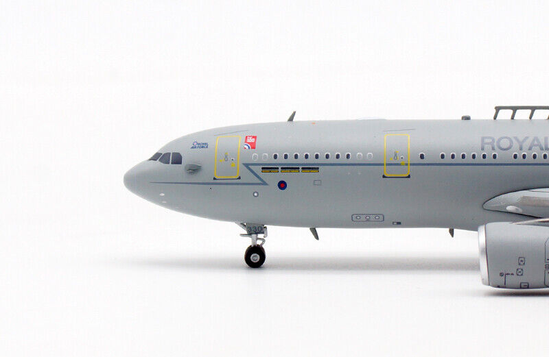 1:400 Aviation400 Royal Air Force Airbus A330-243MRTT (KC-2) ZZ330 AV4MRTT005