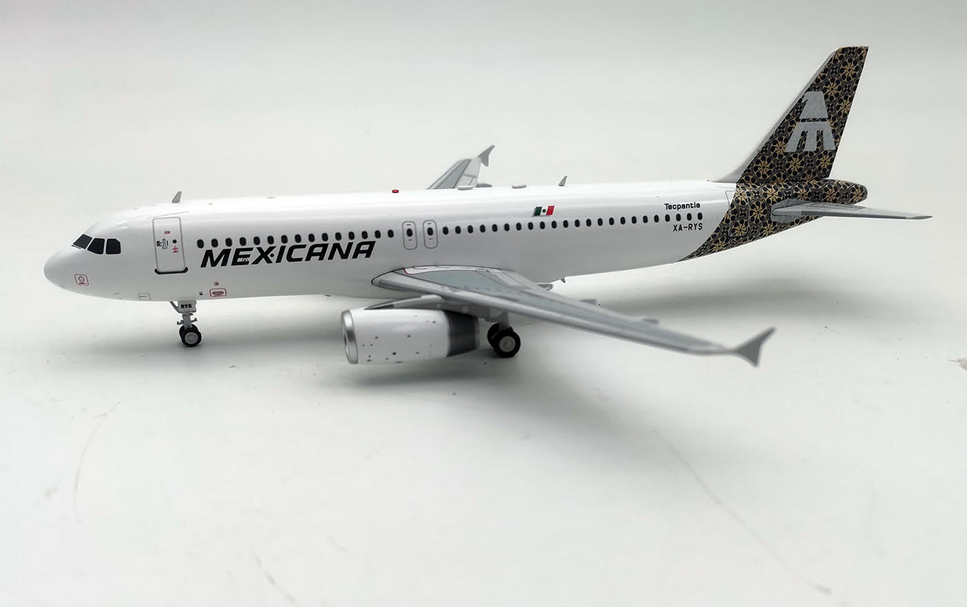 Inflight200 IF320MX0323 Mexicana Airbus A320 XA-RYS
