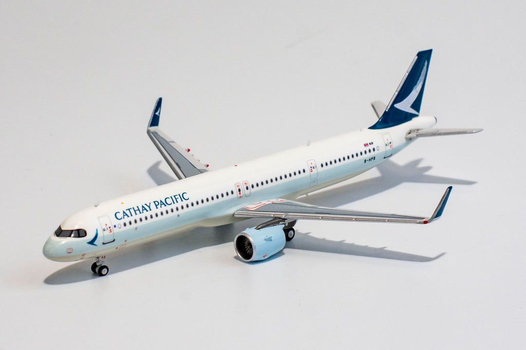 1:400 NG Models Cathay Pacific Airbus A321neo B-HPB "New Colors" NG13029