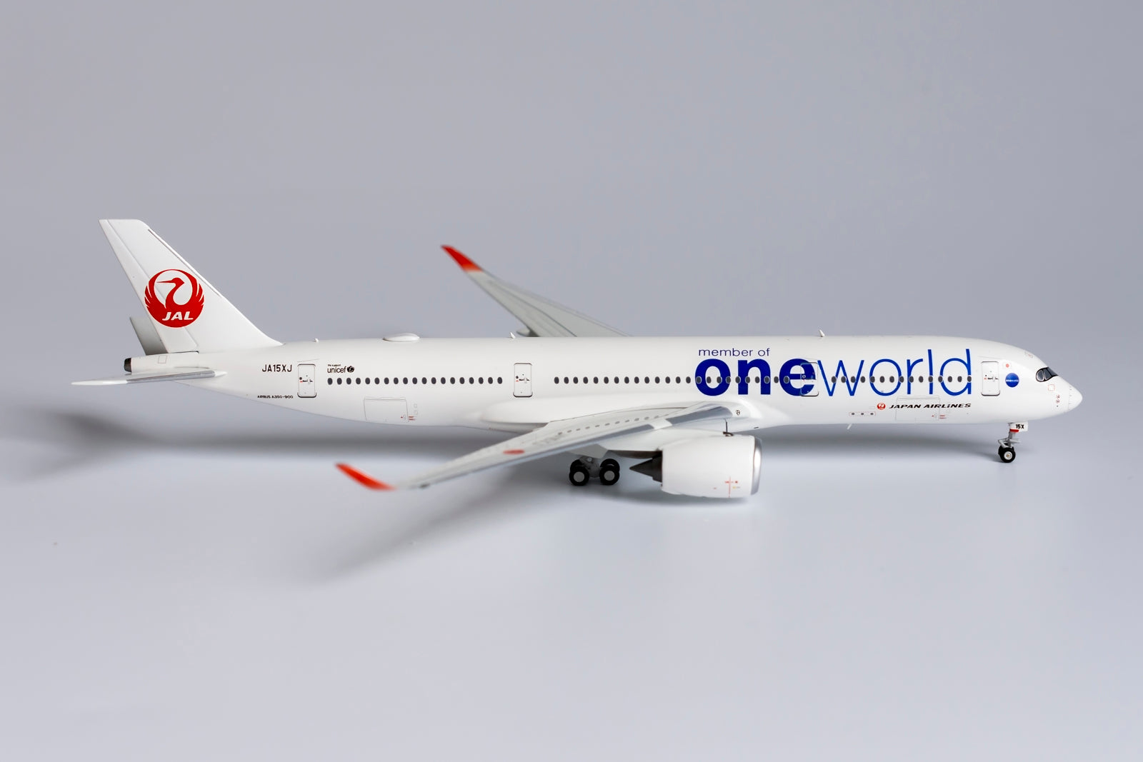 1:400 NG Models Japan Airlines (JAL) Airbus A350-900 