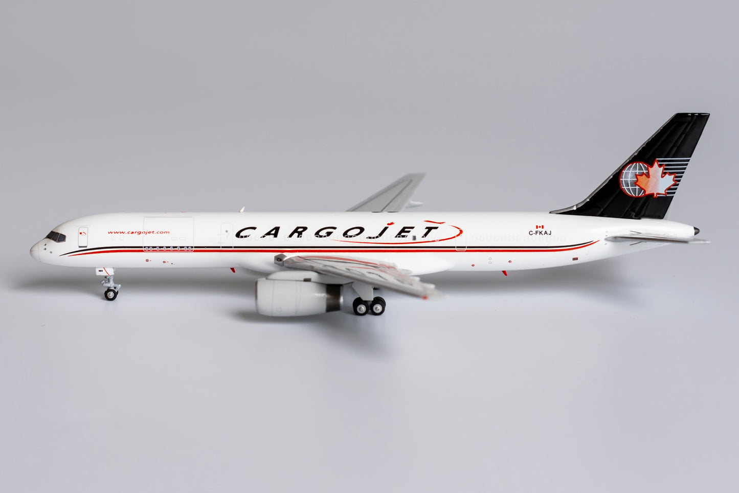 1:400 NG Models Cargojet Airways Boeing 757-200SF "No Winglets" C-FKAJ NG53185