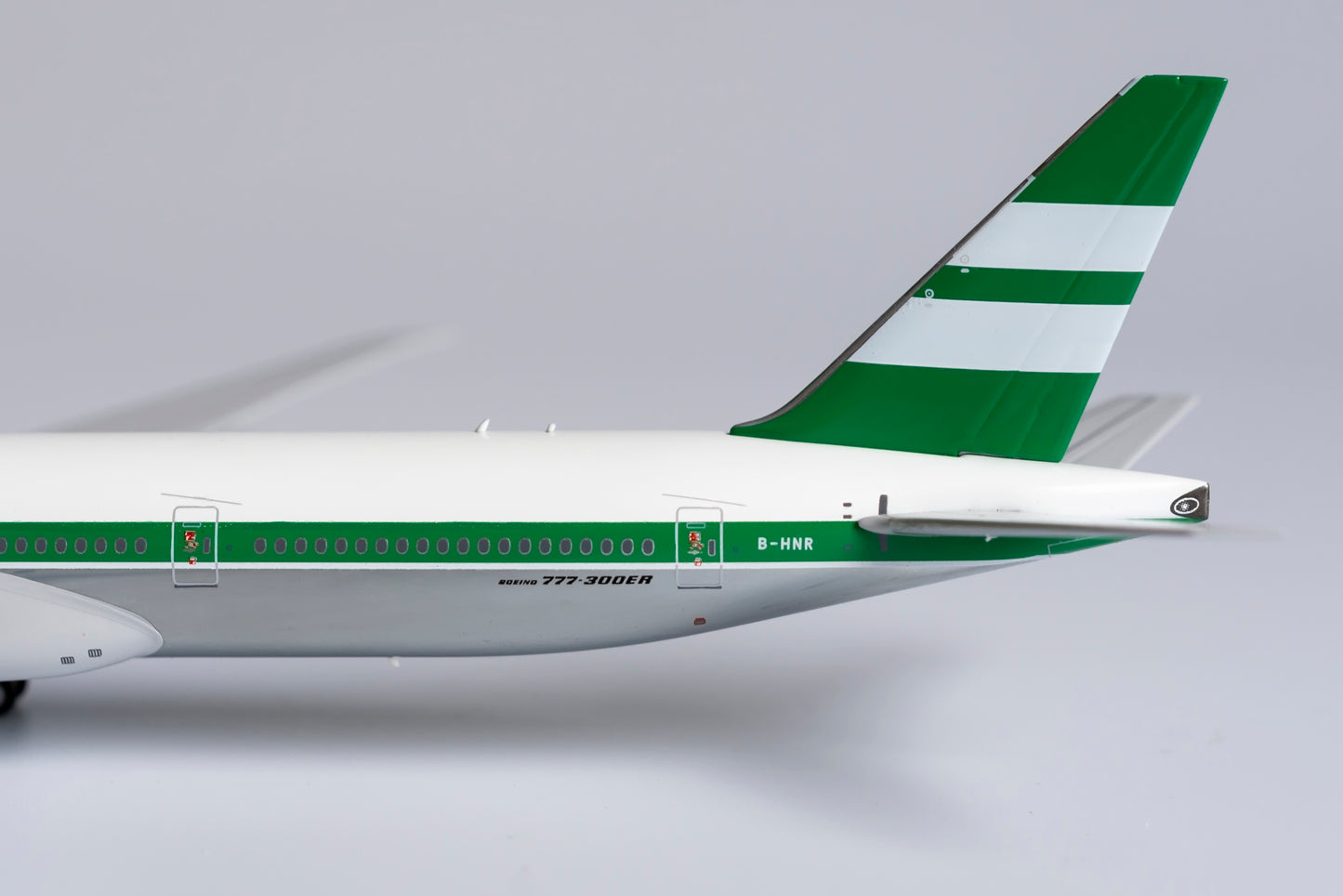 1:400 NG Models Cathay Pacific Boeing 777-300ER "Fantasy Retro Livery" B-HNR NG73001