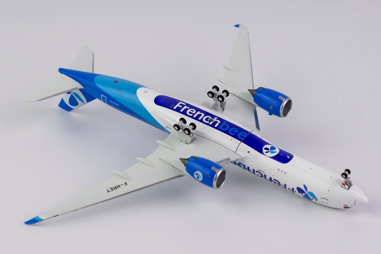1:400 NG Models French Bee Airbus A350-900 F-HREY NG39028