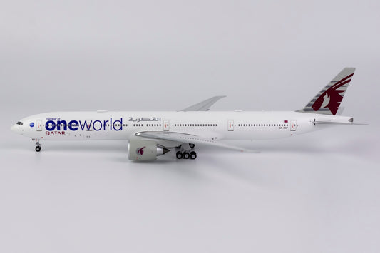 1:400 NG Models Qatar Airways Boeing 777-300ER "One World" A7-BAF NG73013