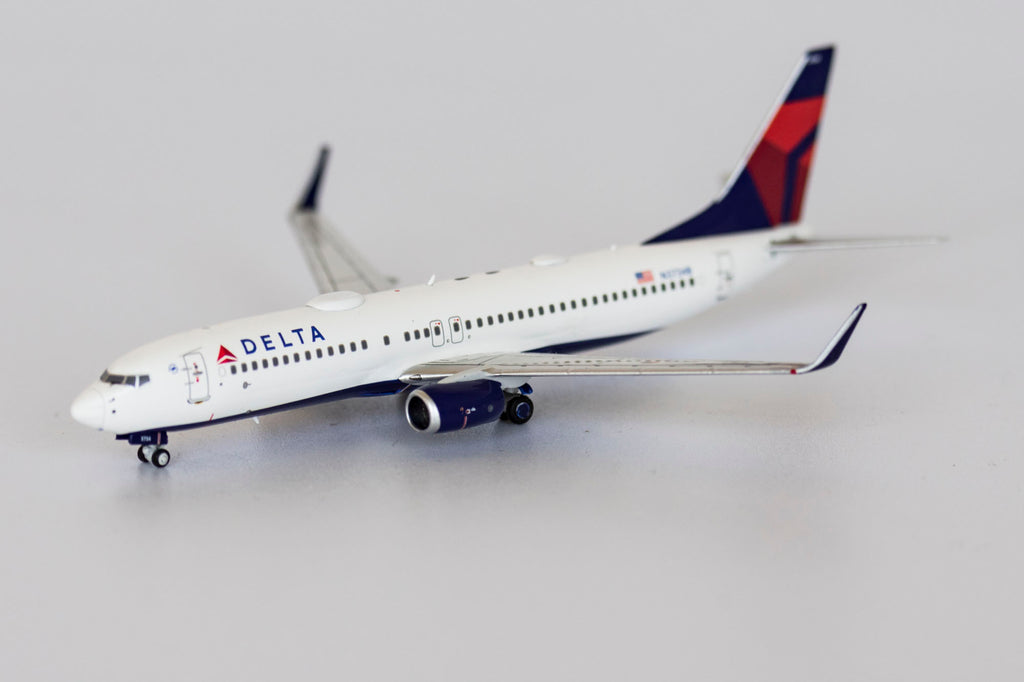 1:400 NG Models Delta Air Lines Boeing 737-800 "New Colors" N3734B NG58085