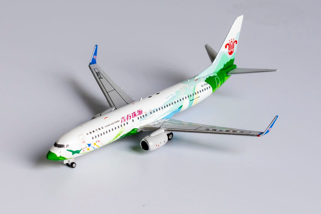 1:400 NG Models China Southern Airlines Boeing 737-800 "Zhuhai City of Youth" B-1700 NG58120