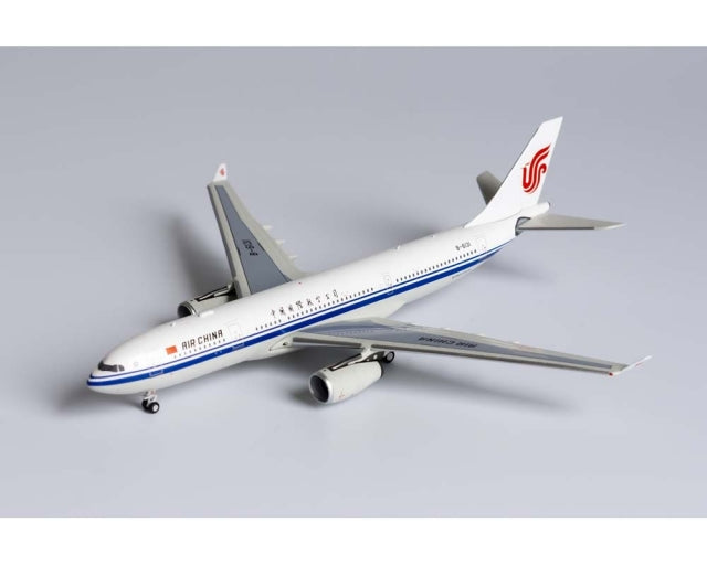 1:400 NG Models Air China Airbus A330-200 "Flame Transportation" B-6131 NG61049