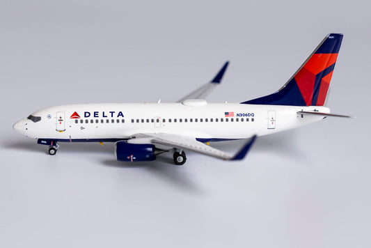 1:400 NG Models Delta Air Lines Boeing 737-700 N306DQ NG77019