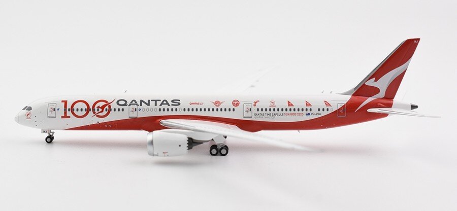 1:400 NG Models Qantas Airways Boeing 787-9 "100th Anniversary Livery" VH-ZNJ B-7890003A