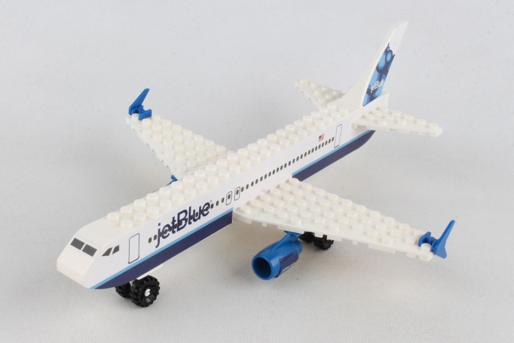 jetBlue Airlines Construction Toy
