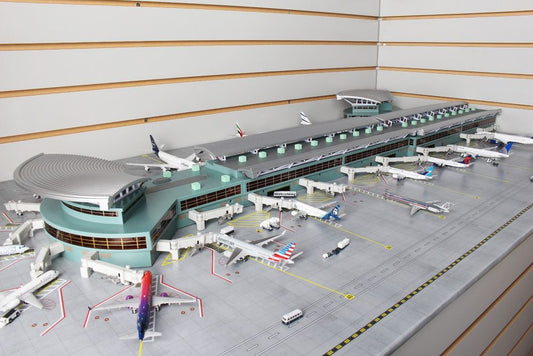 1:400 Gemini Jets New Airport Terminal Double Rotunda (Large Terminal) GJARPTC