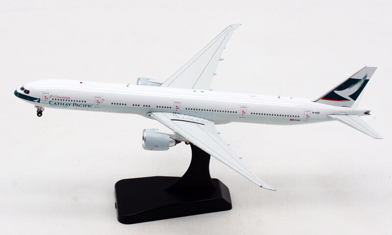 1:400 Aviation400 Cathay Pacific Boeing 777-300ER "Old Livery" B-KQX WB4015