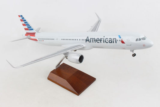 SKYMARKS AMERICAN A321NEO 1/100 W/WOOD STAND & GEAR