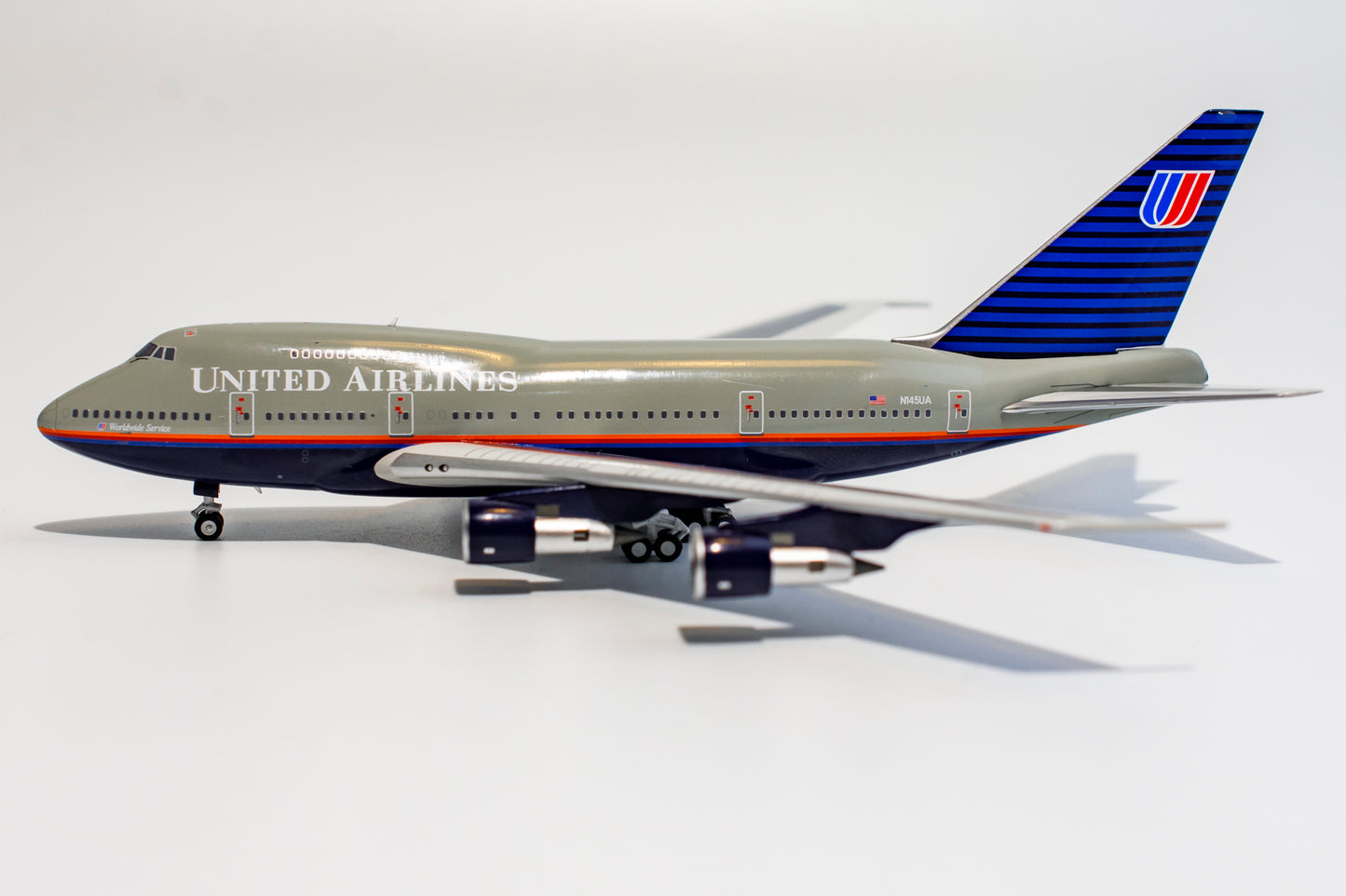 1:400 NG Models United Airlines Boeing 747SP "Battleship Grey" N145UA 07008
