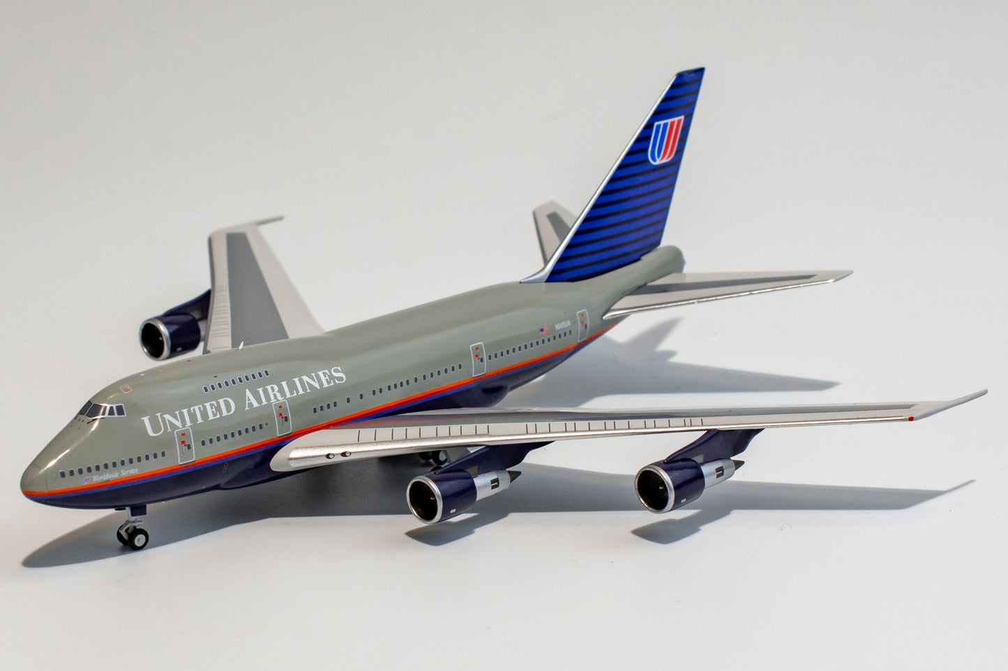1:400 NG Models United Airlines Boeing 747SP "Battleship Grey" N145UA 07008