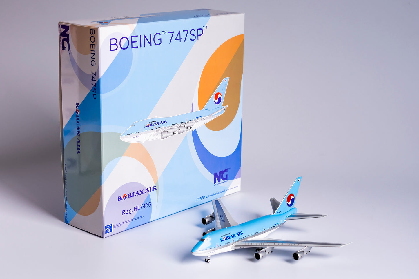 1:400 NG Models Korean Air Boeing 747SP "New Colors" HL7456 NG07016