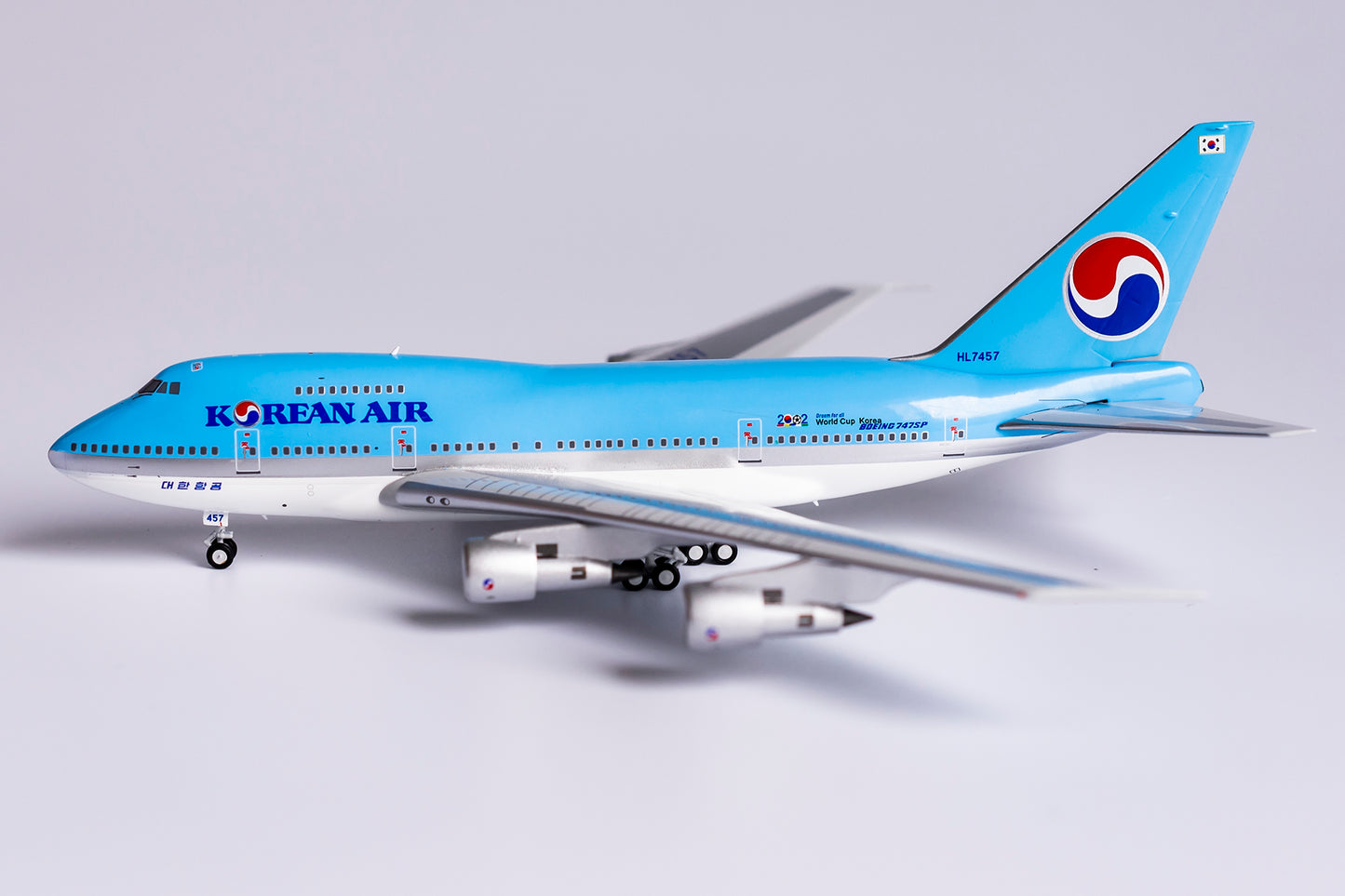 1:400 NG Models Korean Air Boeing 747SP "FIFA World Cup 2002" HL7457 NG07017