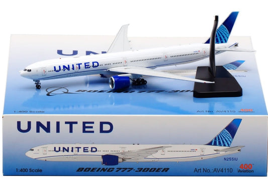 1:400 Aviation400 United Airlines Boeing 777-300ER N2251U AV4110