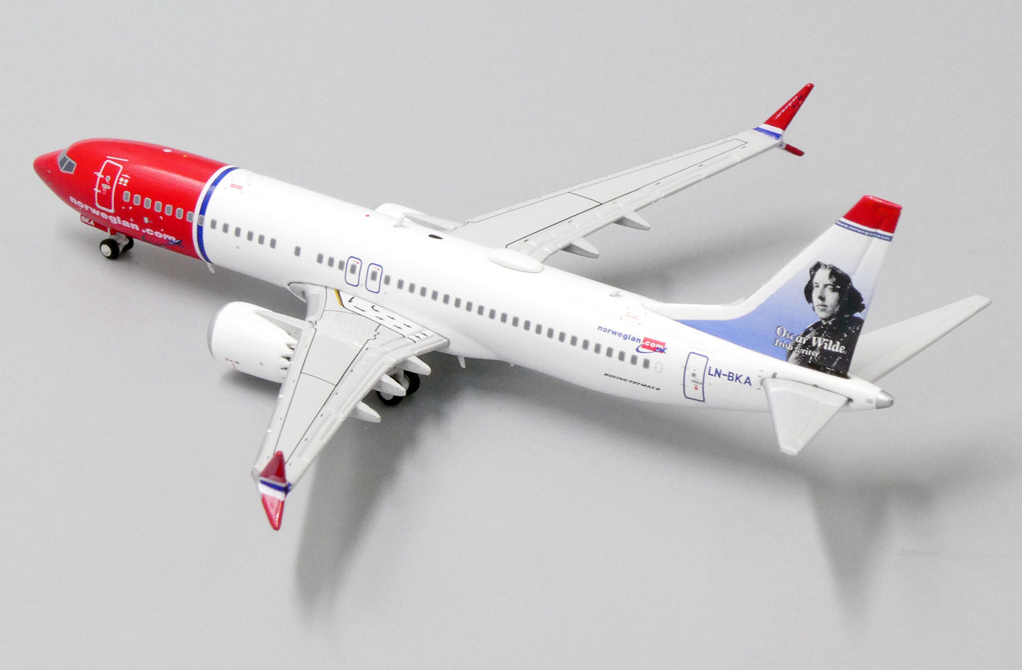 1:400 JC Wings Norwegian Airlines Boeing 737 MAX 8 LN-BKA XX4151