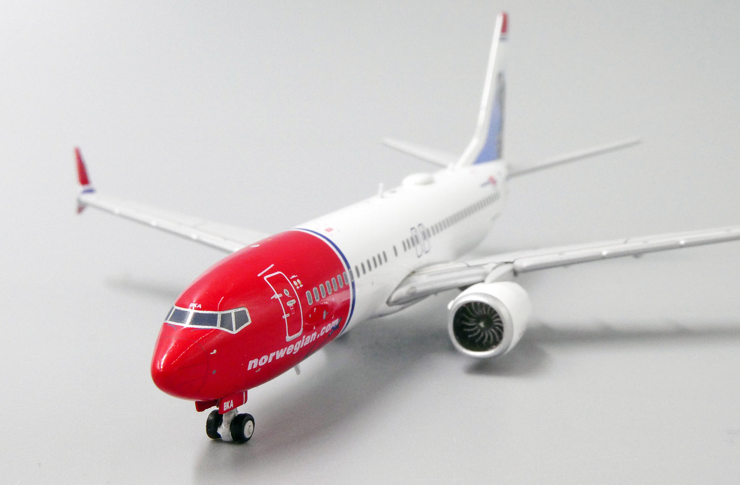 1:400 JC Wings Norwegian Airlines Boeing 737 MAX 8 LN-BKA XX4151