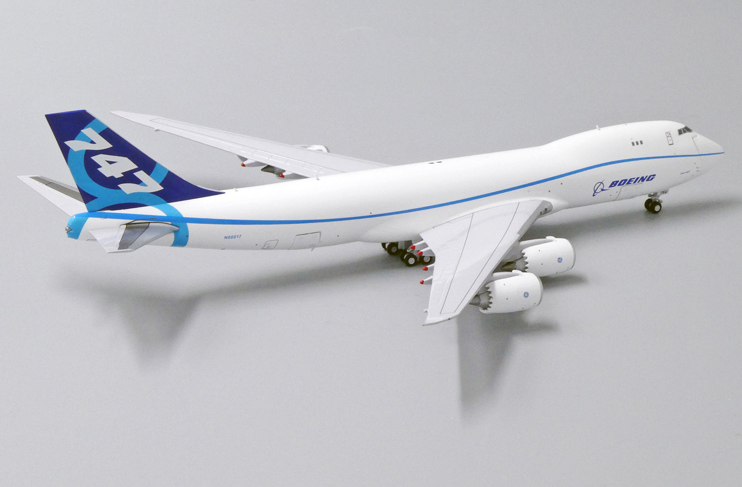 1:400 JC Wings Boeing Company 747-8F "Interactive Series" N50217 LH4169C