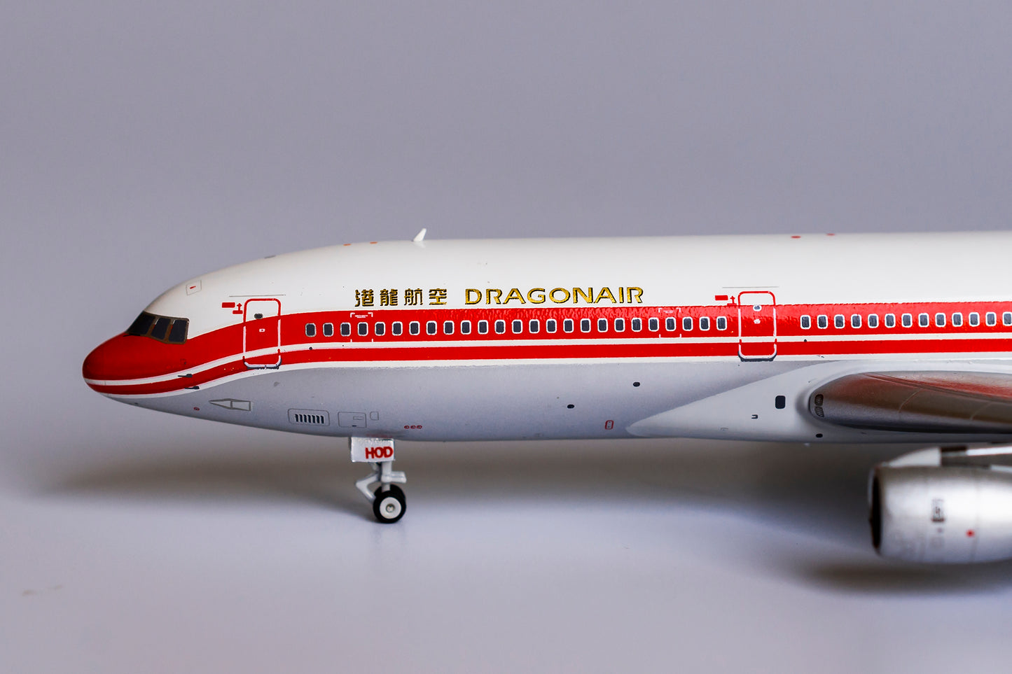 1:400 NG Models Dragonair Lockheed L-1011-1 VR-HOD NG31022
