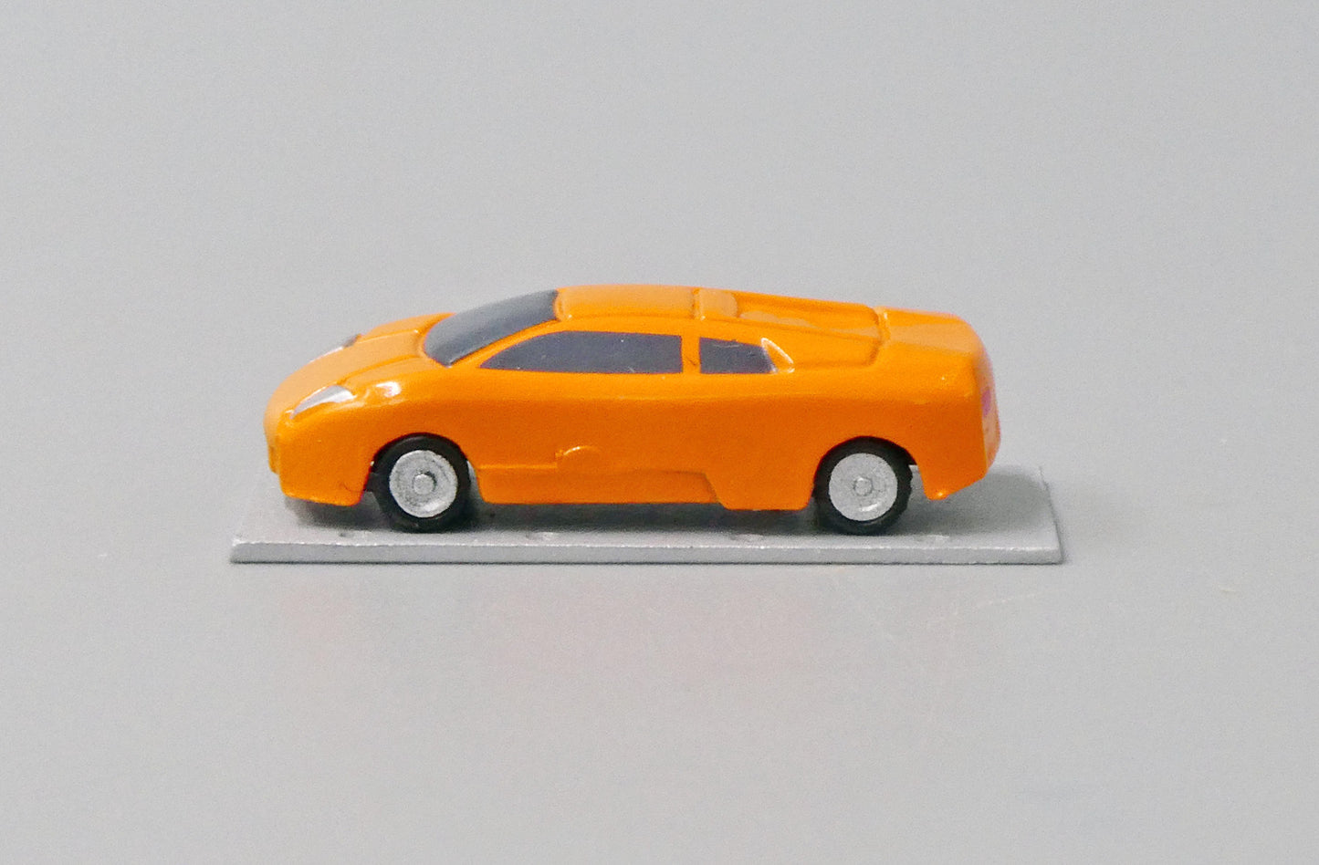 1:200 Fantasy Wings Ground Airport Service Support Vehicles Accessories (11 Piece) FWDP-CG-2001