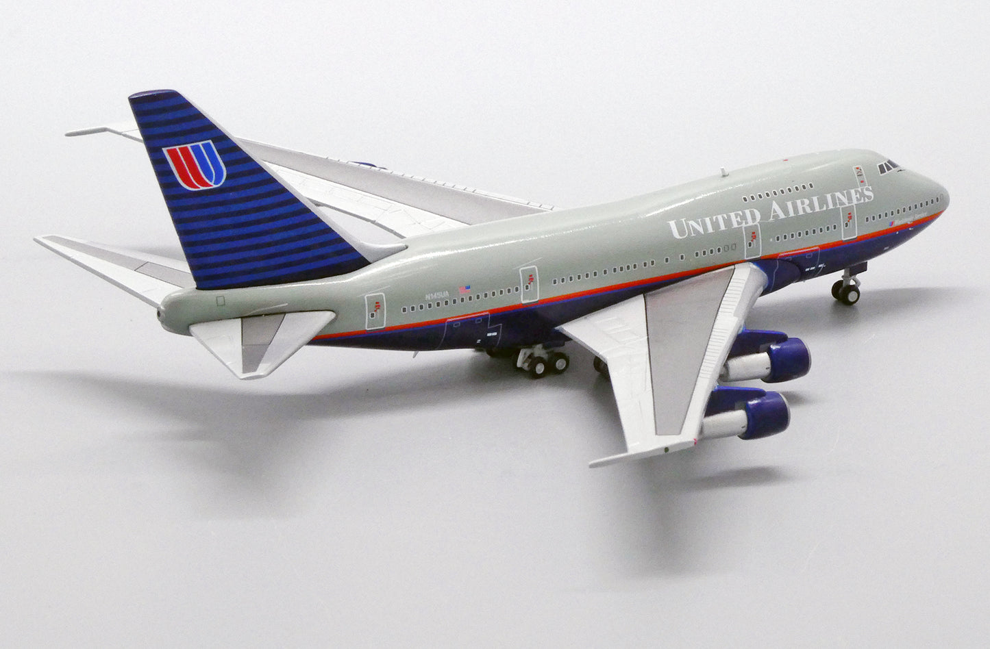 1:400 JC Wings United Airlines 747SP "Battleship Grey" N145UA XX4962