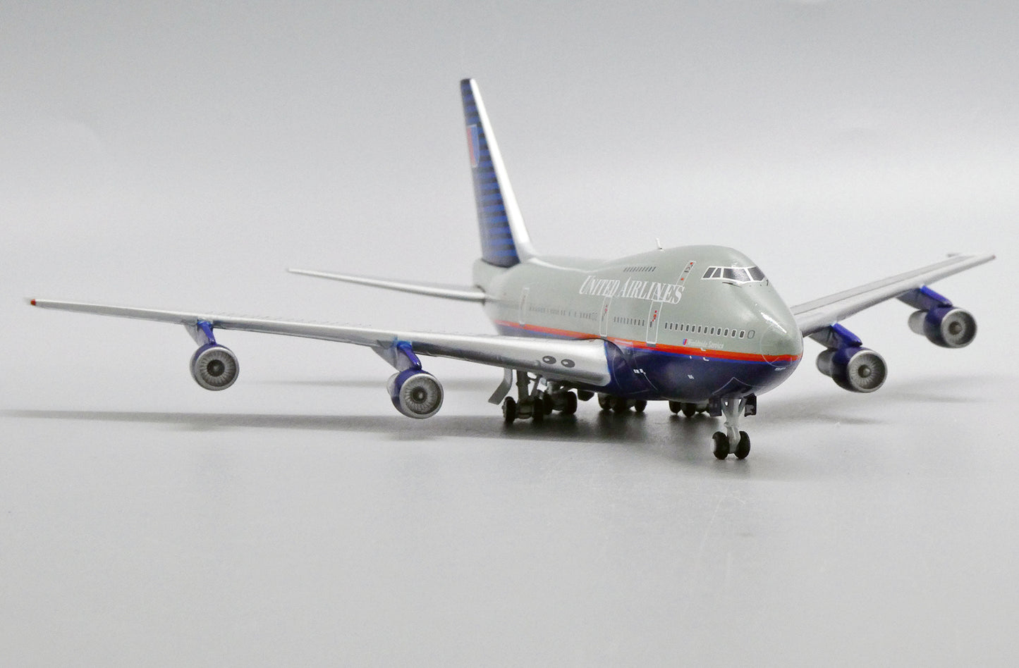 1:400 JC Wings United Airlines 747SP "Battleship Grey" N145UA XX4962