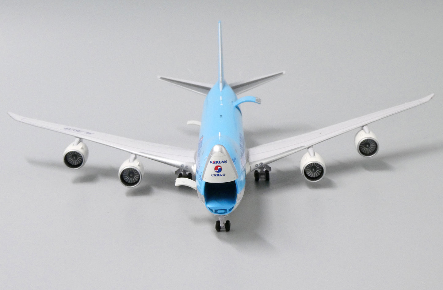 1:400 JC Wings Korean Air Cargo Boeing 747-8F HL7629 EW4748006