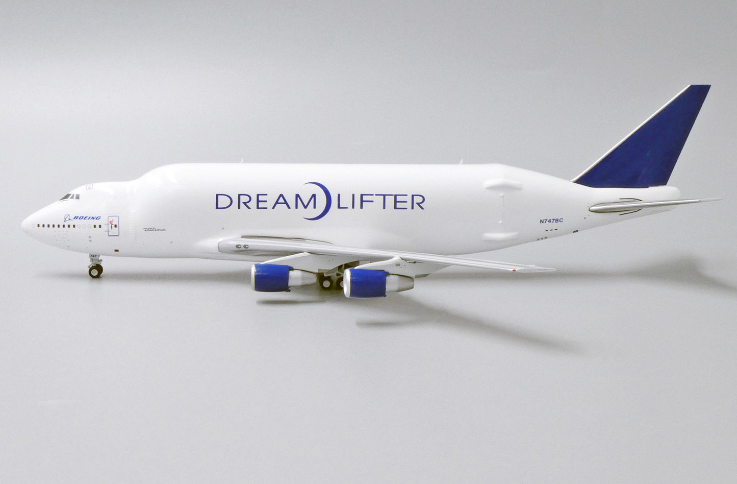1:400 JC Wings Boeing Company 747-400 (LCF) Dreamlifter "FLAPS DOWN" N747BC LH4174A