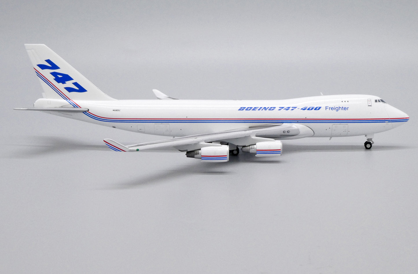 1:400 JC Wings Boeing Company 747-400F(SCD) N6005C XX4446