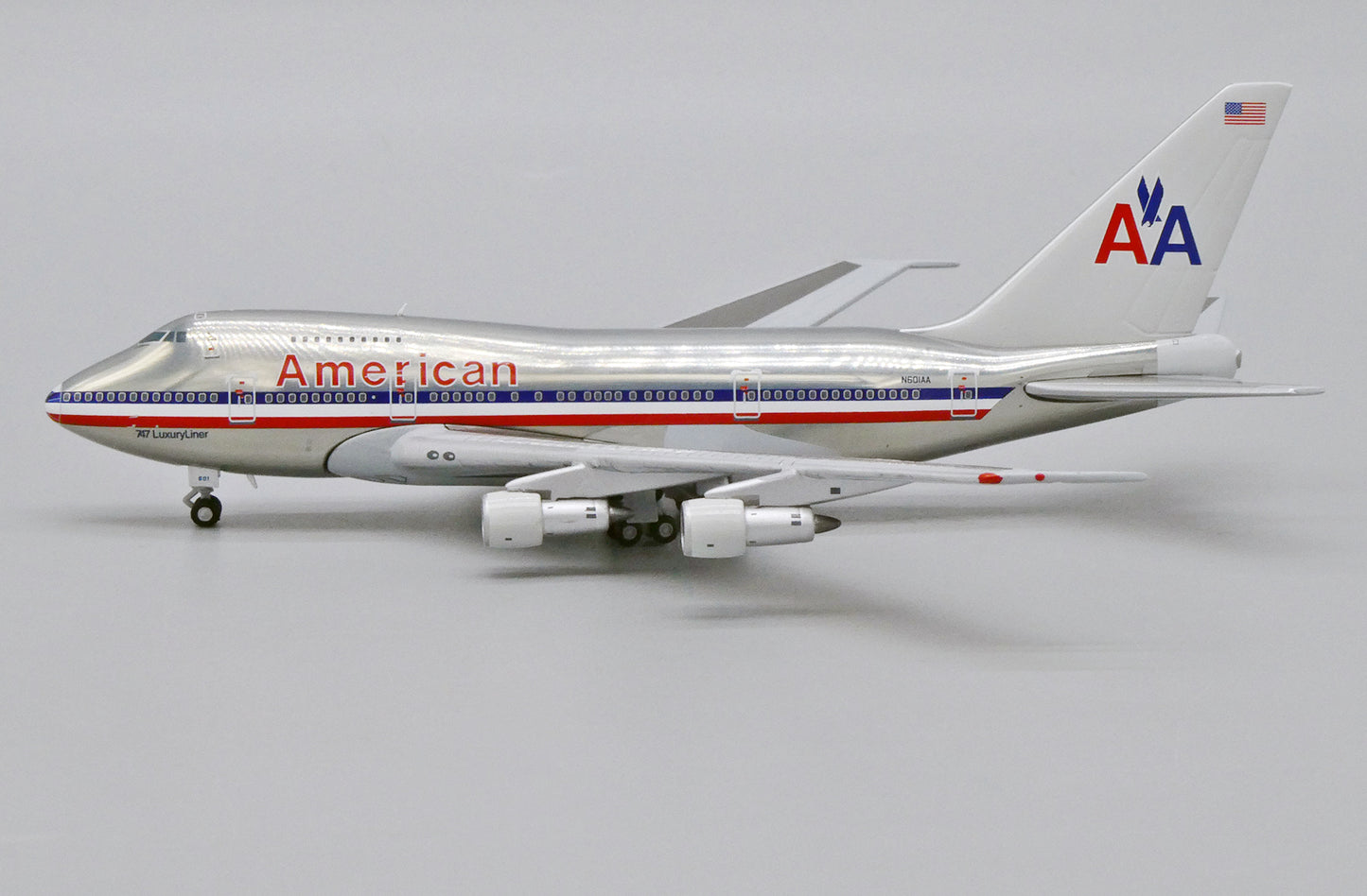 1:400 JC Wings American Airlines 747SP "Polished" N601AA XX4964