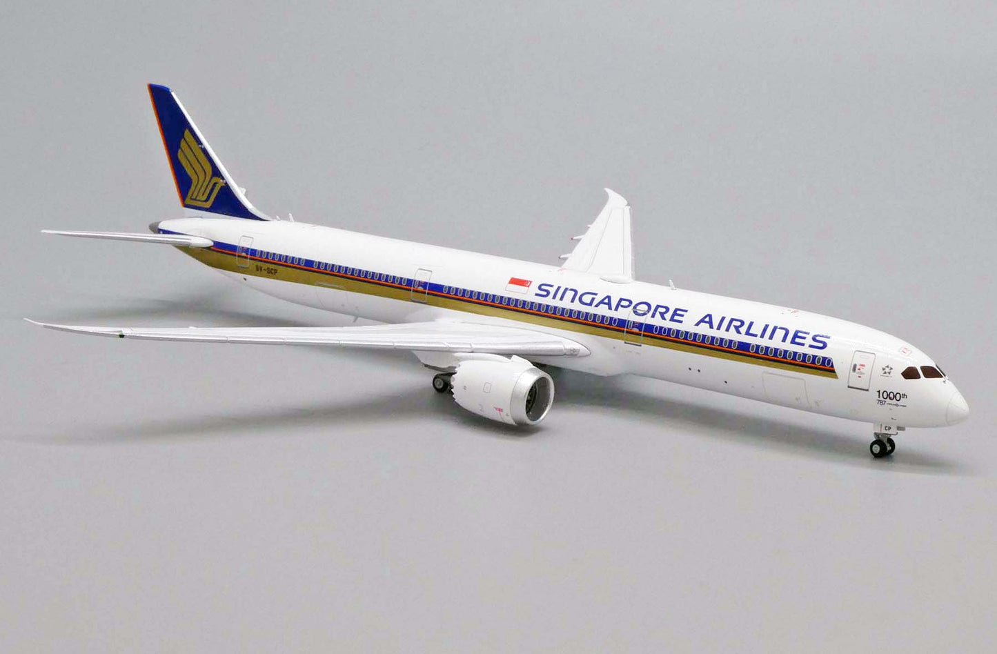 1:400 JC Wings Singapore Airlines Boeing 787-10 "1,000 Sticker" 9V-SCP EW478X003