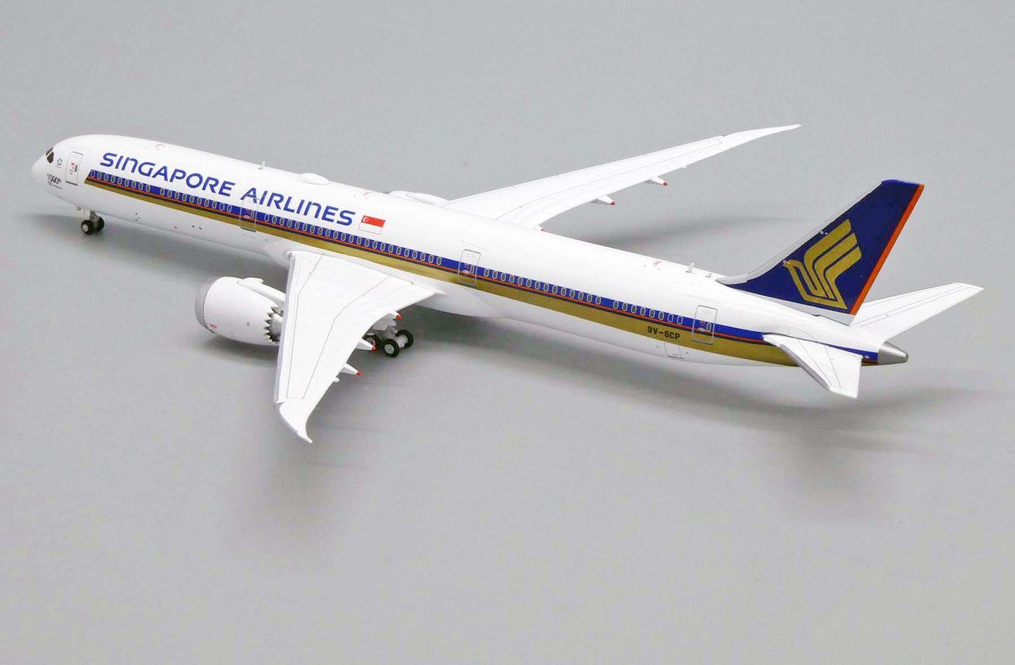 1:400 JC Wings Singapore Airlines Boeing 787-10 "1,000 Sticker" 9V-SCP EW478X003