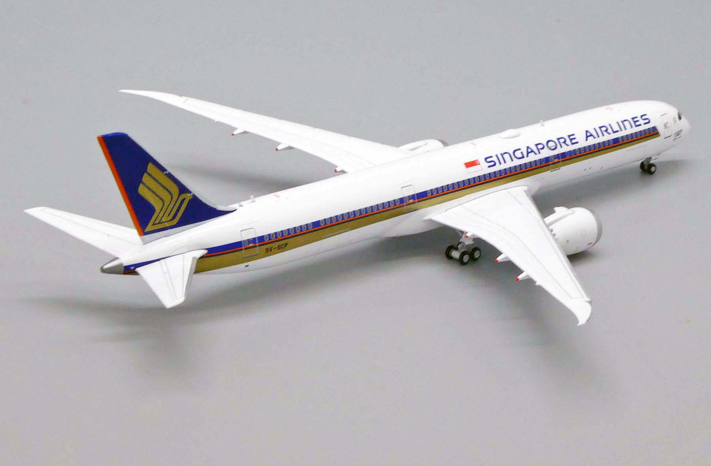 1:400 JC Wings Singapore Airlines Boeing 787-10 "1,000 Sticker" 9V-SCP EW478X003