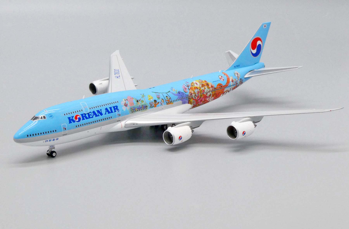 1:400 JC Wings Korean Air Boeing 747-8 "Special Livery" HL7630 EW4748001