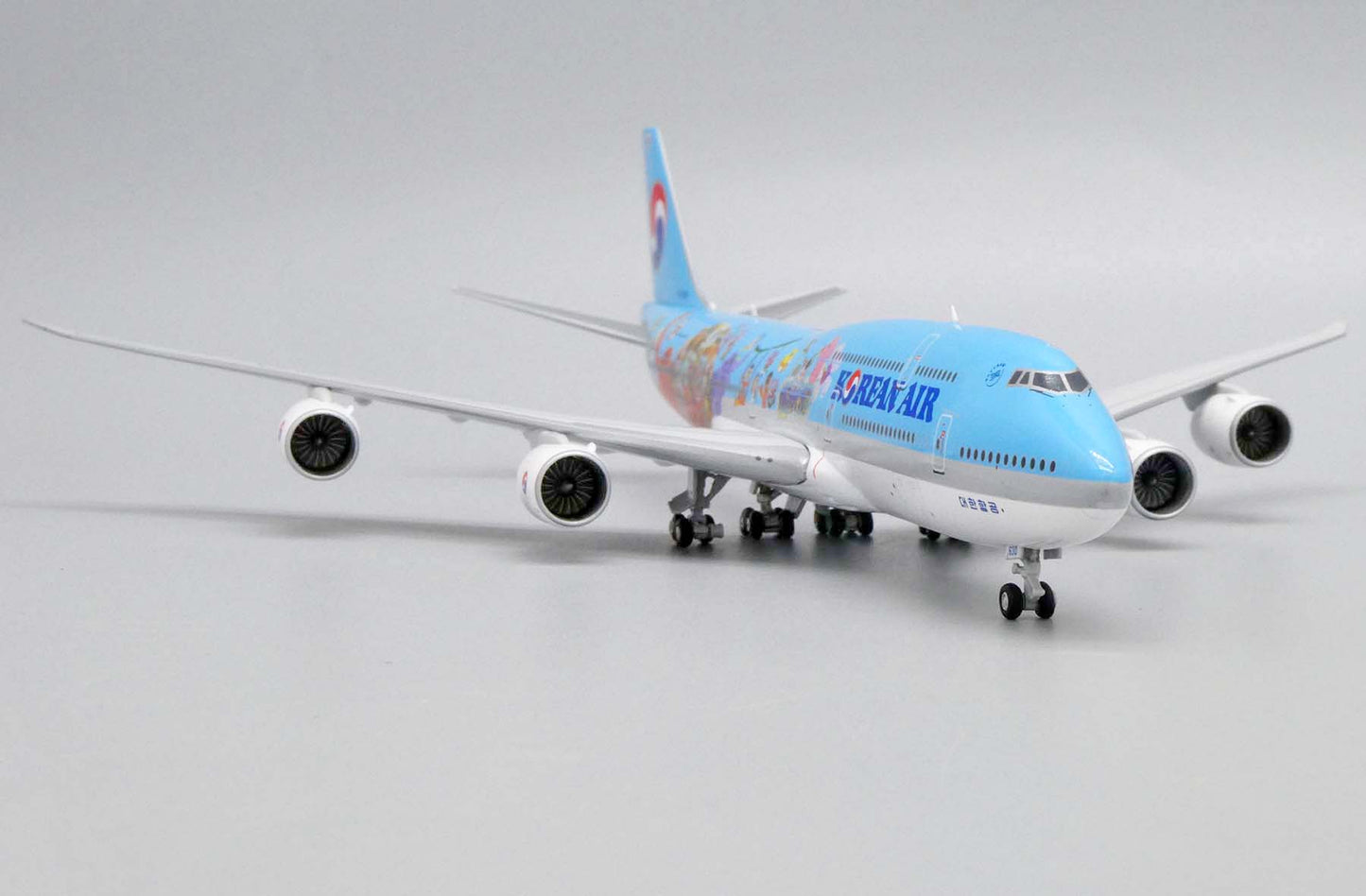 1:400 JC Wings Korean Air Boeing 747-8 "Special Livery" HL7630 EW4748001