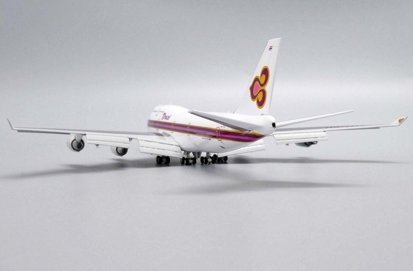 1:400 JC Wings Thai Airways International 747-400 "OLD COLORS, FLAPS DOWN" HS-TGY LH4173A