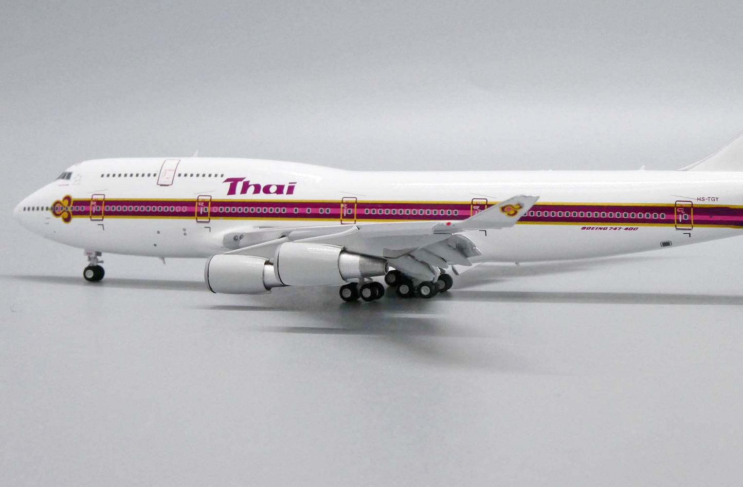 1:400 JC Wings Thai Airways International 747-400 "OLD COLORS, FLAPS DOWN" HS-TGY LH4173A