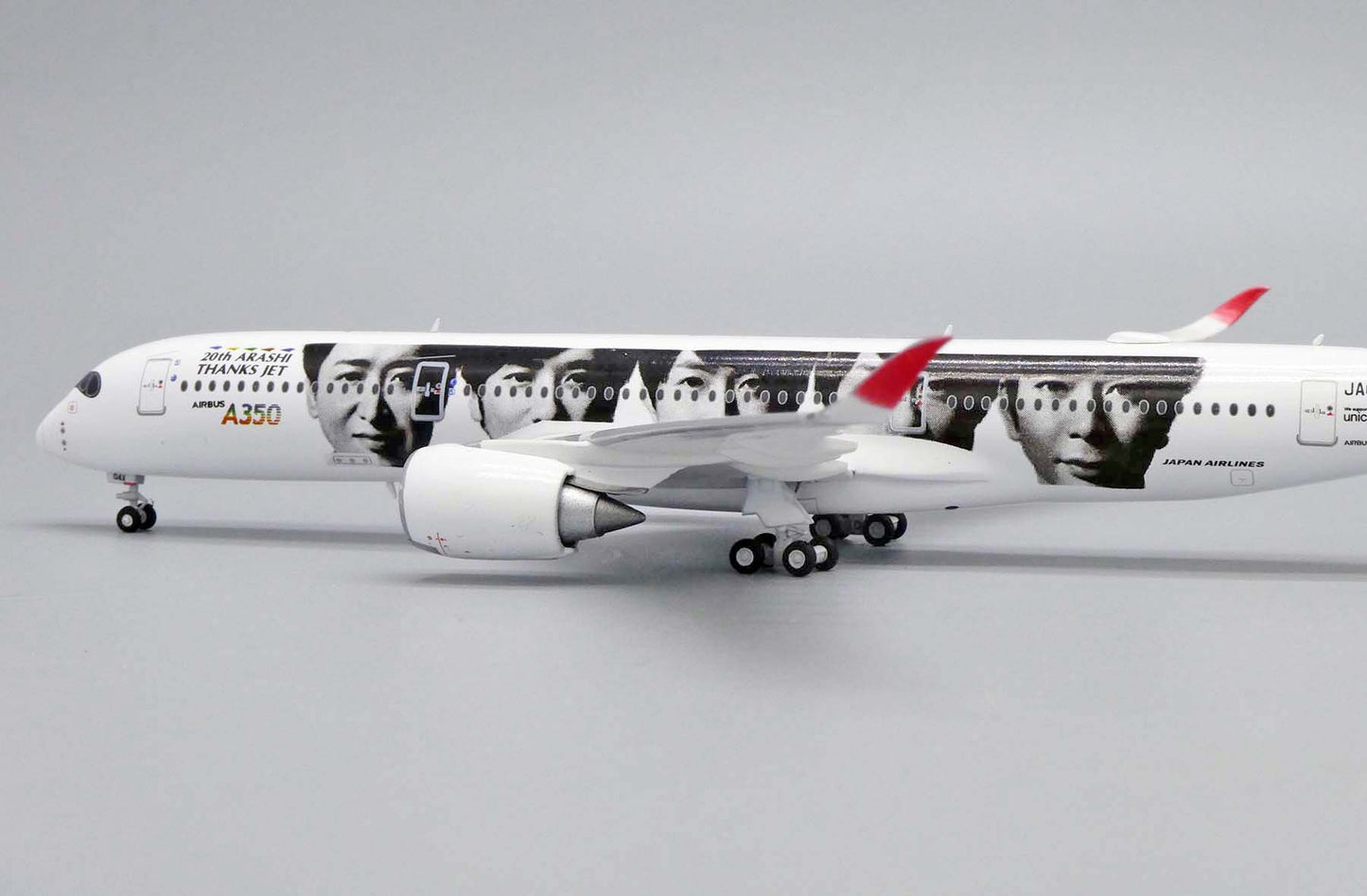 1:400 JC Wings Japan Airlines Airbus A350-900XWB "Special Livery" JA04XJ EW4359005